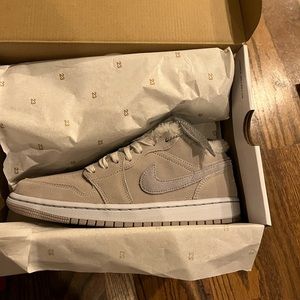 Air Jordan 1 low SE